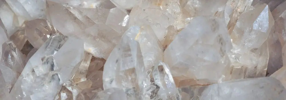 Les bienfaits du cristal de roche - Zelia Paris