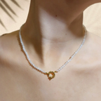 Collier Pierre de Lune porté - Zelia Paris 