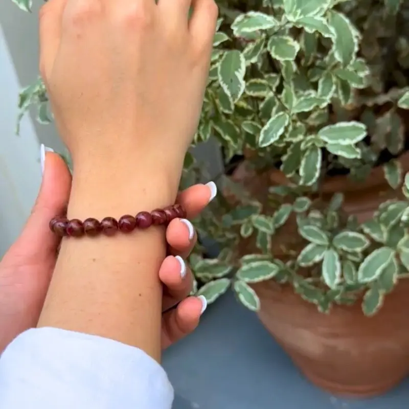 Nalaya | Jaspe rouge : Ancrage et Stabilité Zelia Paris